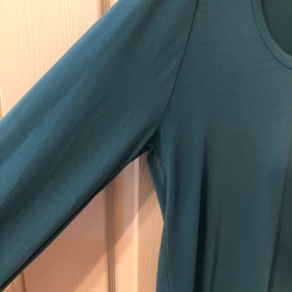 Turquoise XS Lularoe Lynnae - Picture 2 of 3